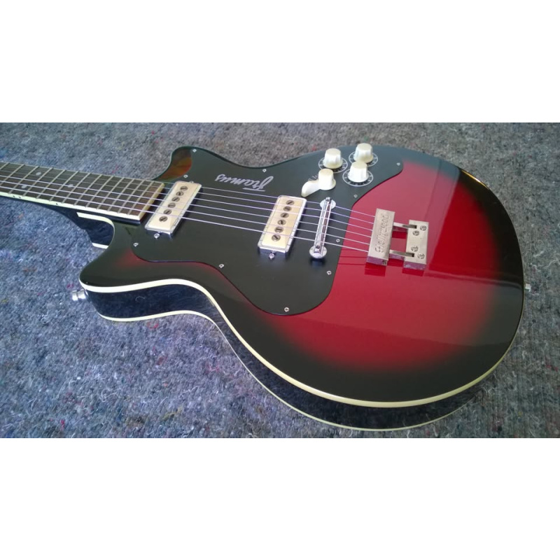 Chitarra elettrica, Framus 5/131 Hollywood DC Black Rose