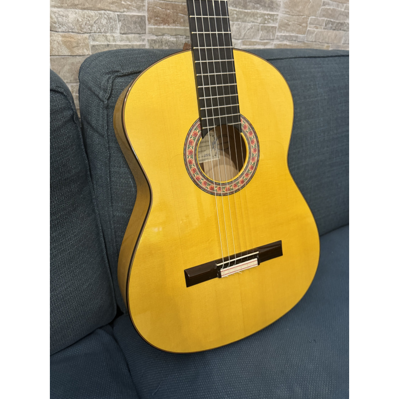 Guitarra flamenca Javier Castaño - Modelo Concierto, ciprés (blanca) - 2025 - Estado perfecto