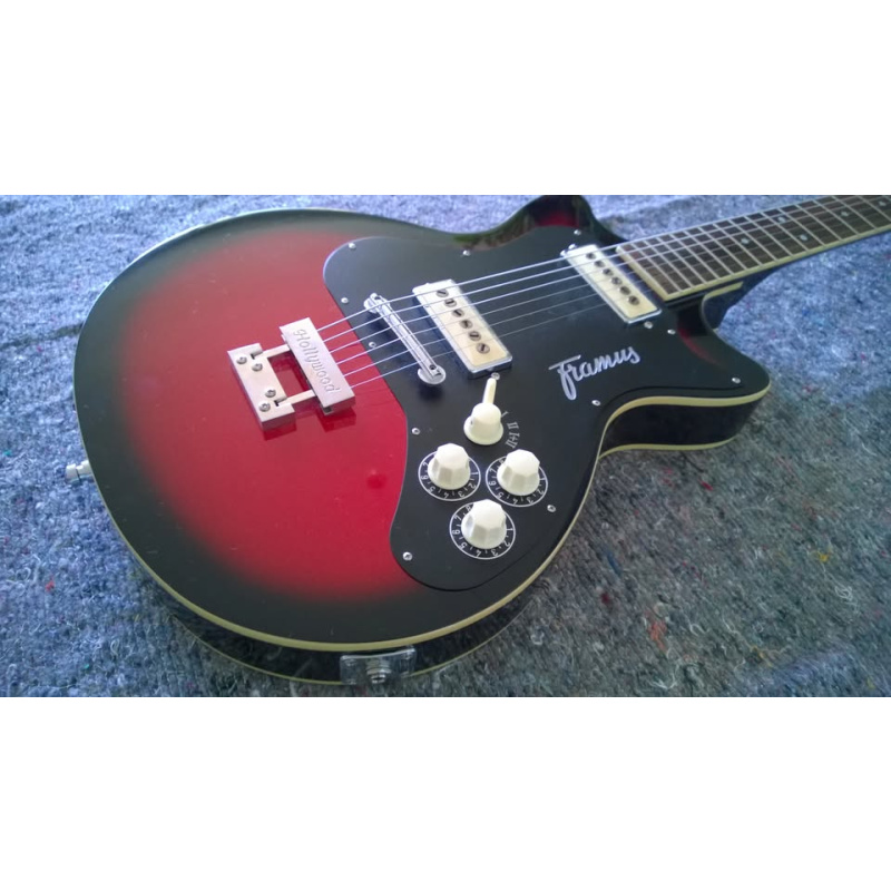 Chitarra elettrica, Framus 5/131 Hollywood DC Black Rose